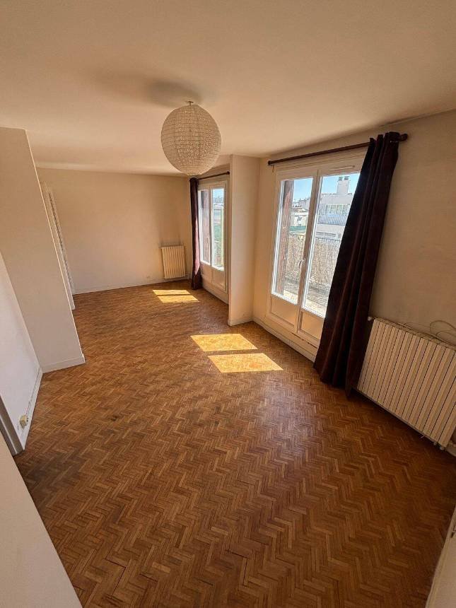 Île-de-France real estate: review of the first nine months of 2026