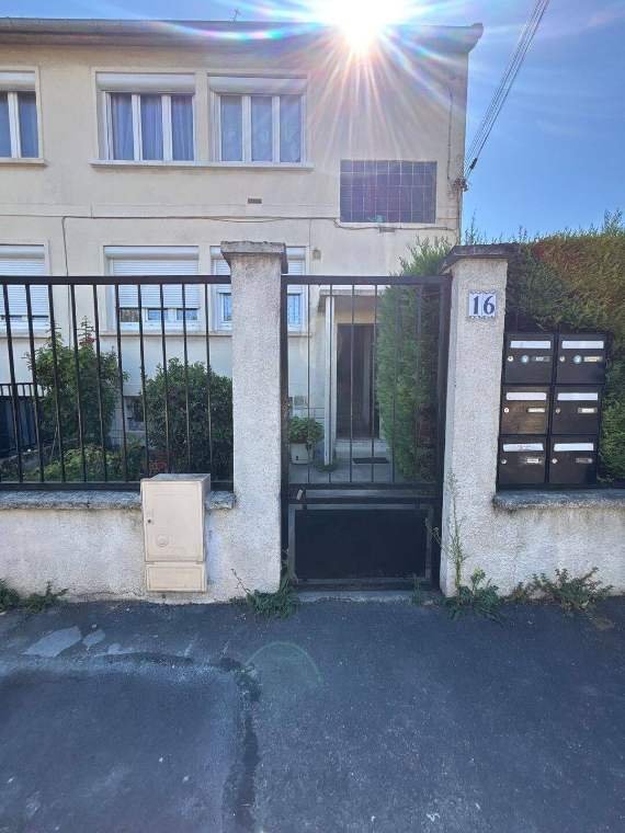 Appartement à Drancy, photo 1