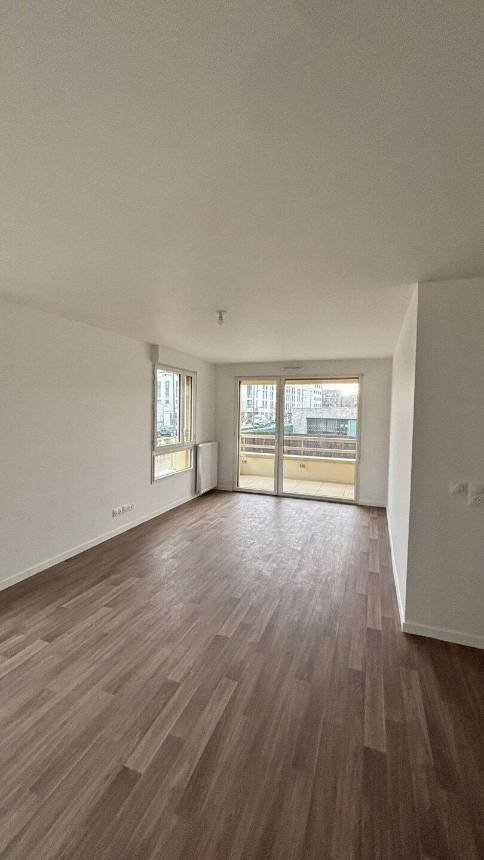 Apartment in Clichy-sous-Bois, photo 1